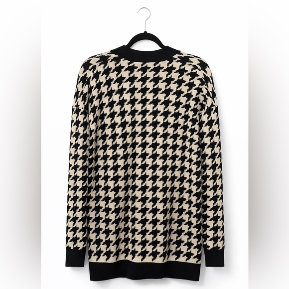 RW&CO Black & Ivory Houndstooth Knit Cardigan | Gold Buttons | Size M - Picture 3 of 6